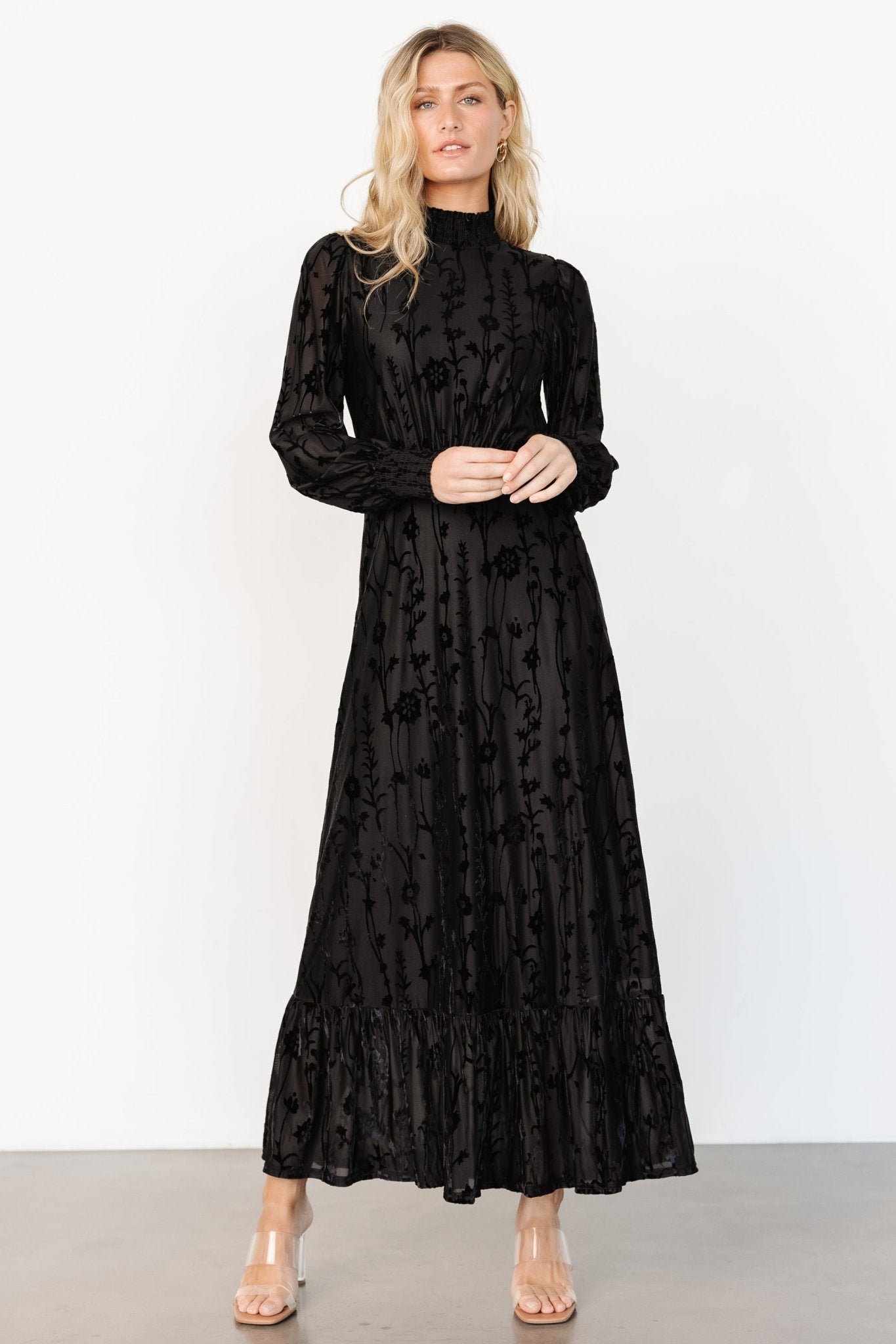 Penelope Velvet Maxi Dress | Black